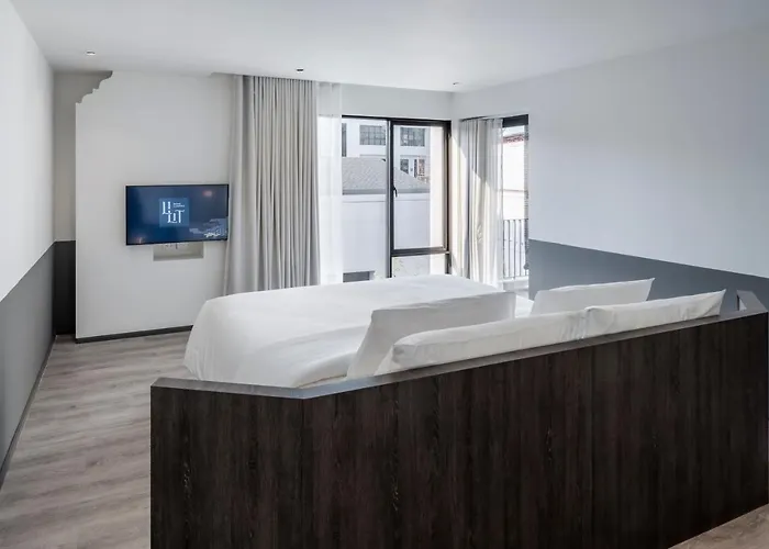Lilit Bang Lumphu Hotel