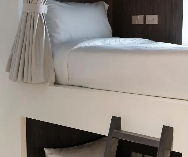 Lilit Bang Lumphu Bangkok