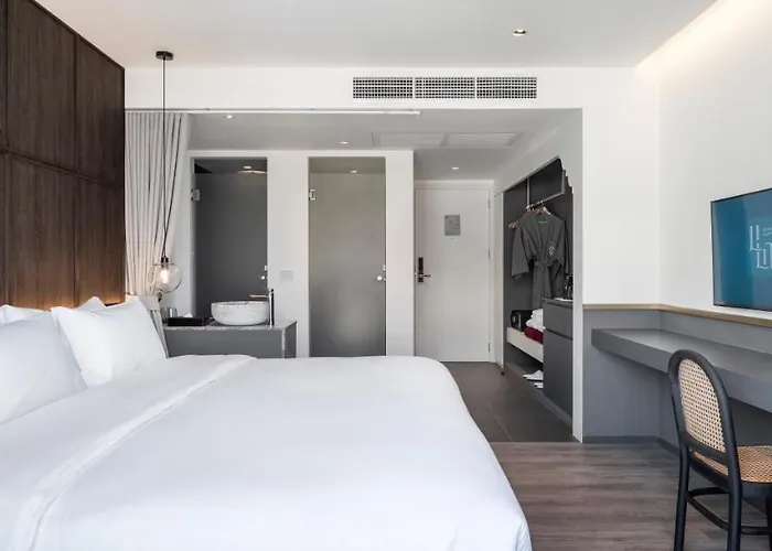 Lilit Bang Lumphu Hotel 4*