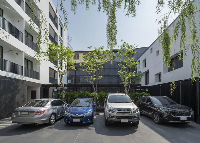 Lilit Bang Lumphu 4* Bangkok