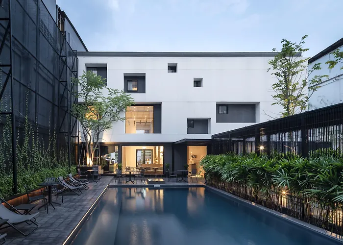 Lilit Bang Lumphu Hotel