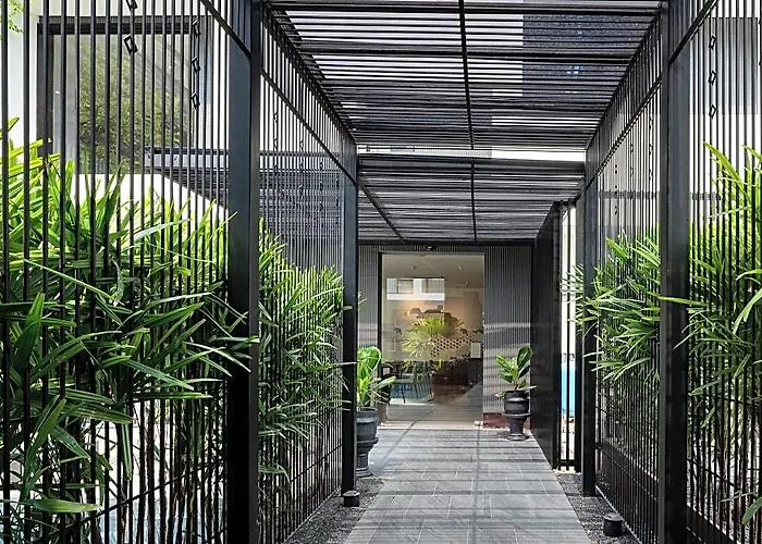 Lilit Bang Lumphu Bangkok